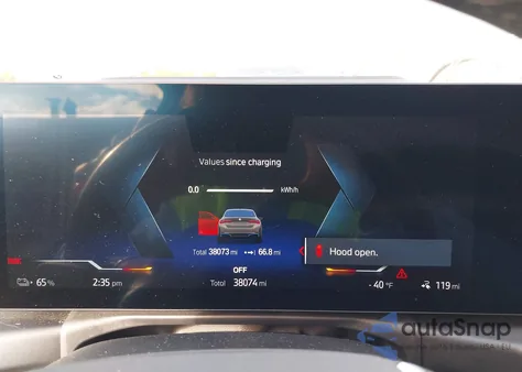 2023 BMW I4 Edrive35 z USA, uszkodzony, nr VIN WBY43AW03PFR00984